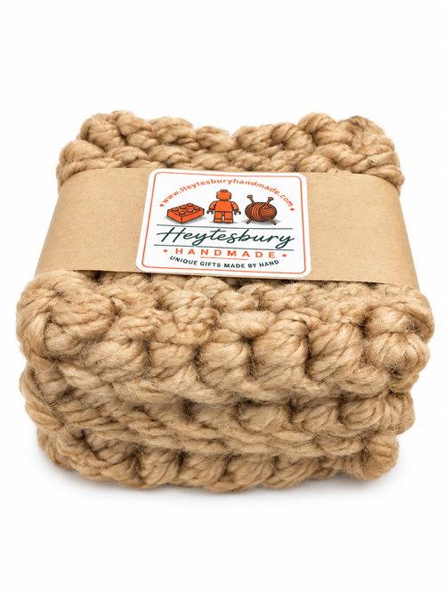 BEIGE HAND KNITTED COASTER SET