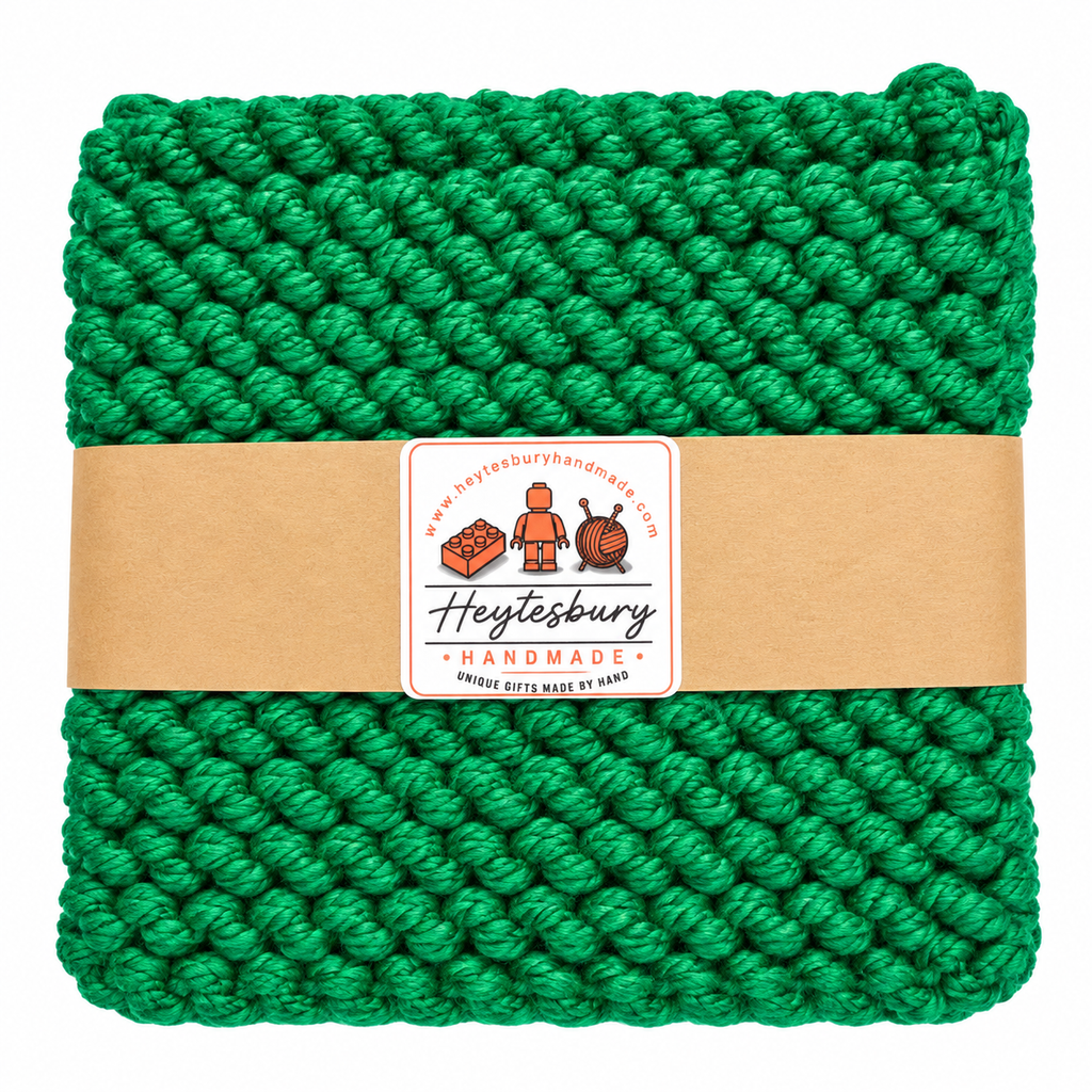 EMERALD GREEN HAND KNITTED TRIVET/POT STAND